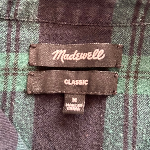 Madewell Classic Button-Up Shirt - Picture 3 of 8